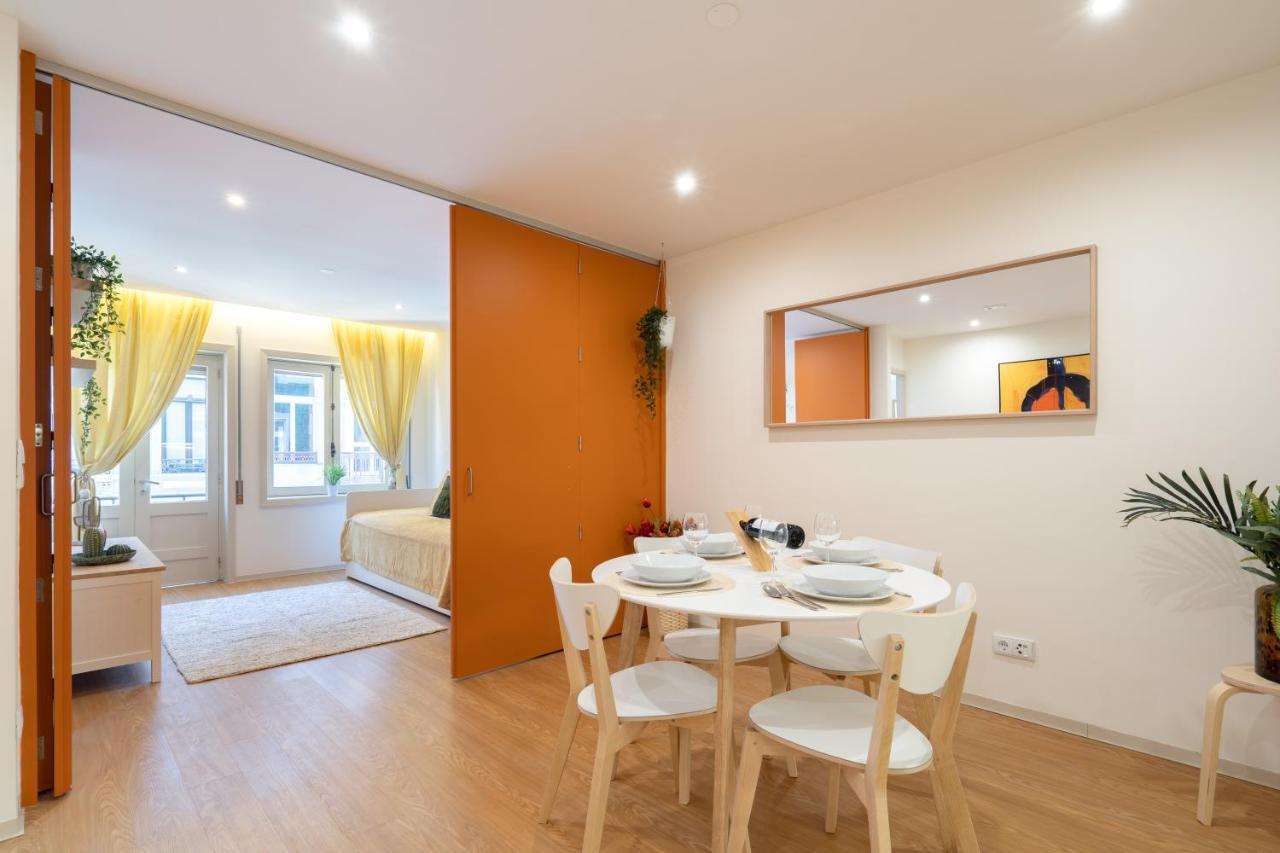 Host Wise - Colorful Bright Flat With Balcony Leilighet Porto Eksteriør bilde