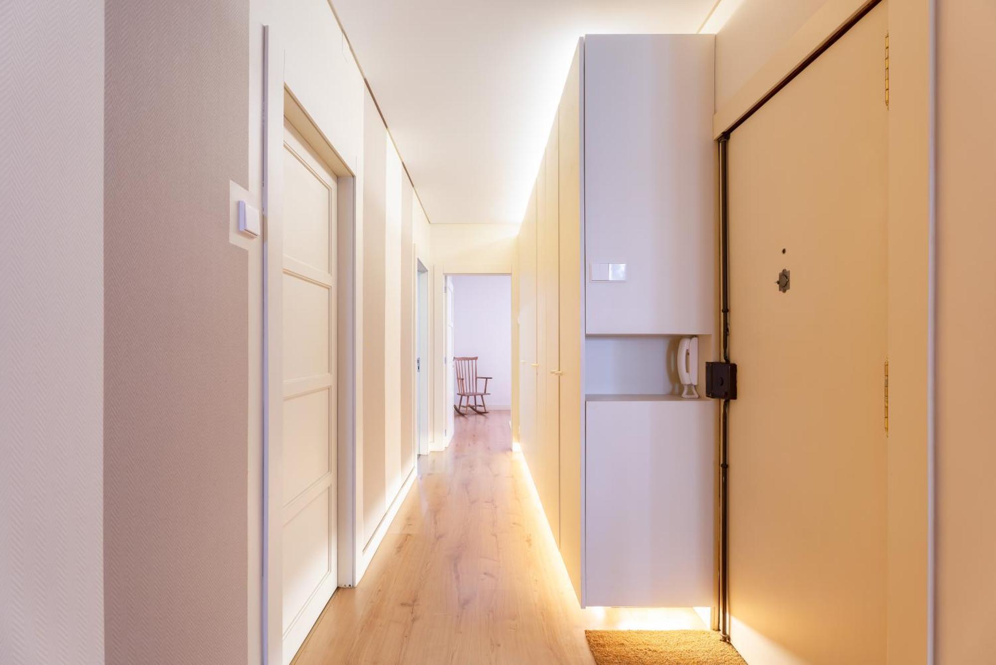 Host Wise - Colorful Bright Flat With Balcony Leilighet Porto Eksteriør bilde