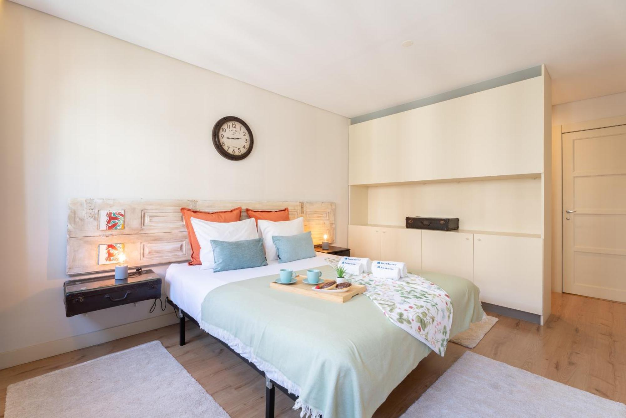 Host Wise - Colorful Bright Flat With Balcony Leilighet Porto Eksteriør bilde
