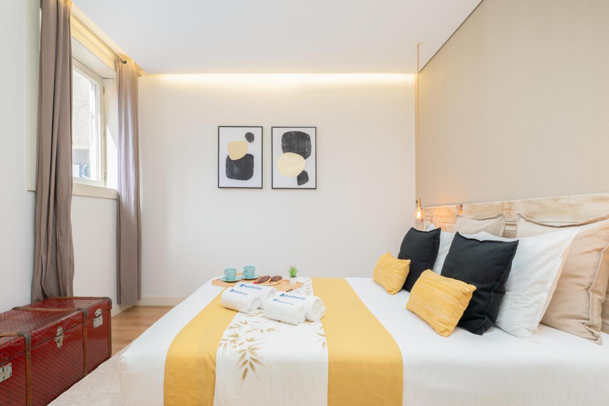 Host Wise - Colorful Bright Flat With Balcony Leilighet Porto Rom bilde