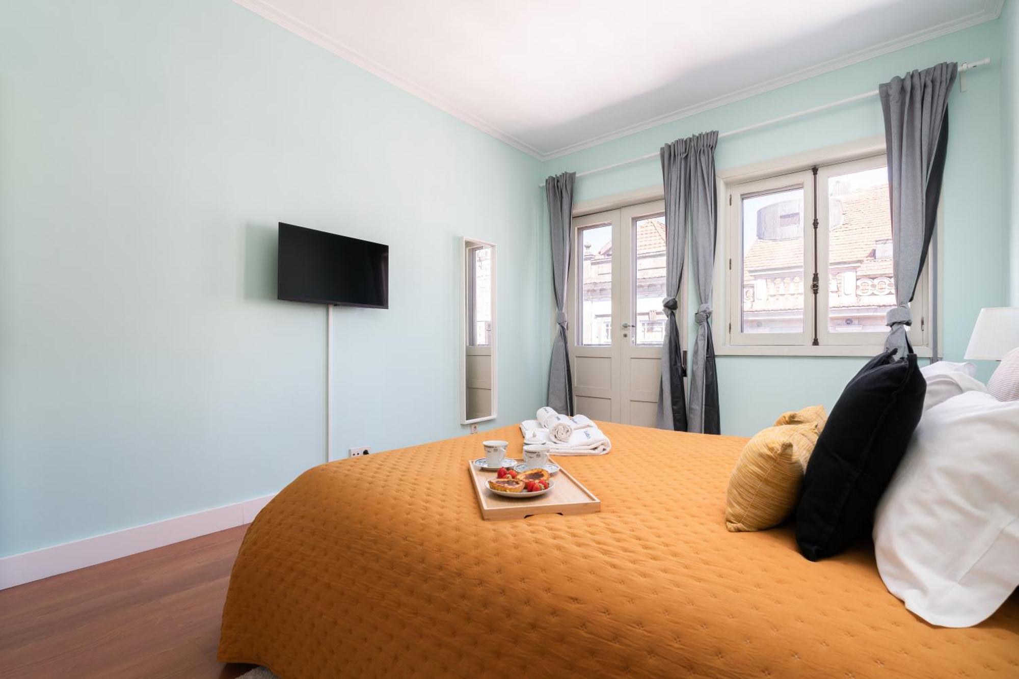 Host Wise - Colorful Bright Flat With Balcony Leilighet Porto Rom bilde