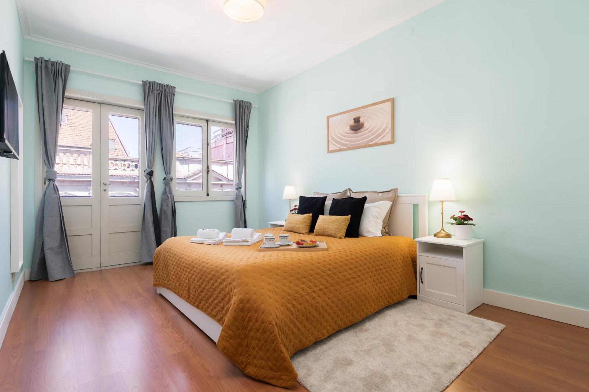 Host Wise - Colorful Bright Flat With Balcony Leilighet Porto Eksteriør bilde